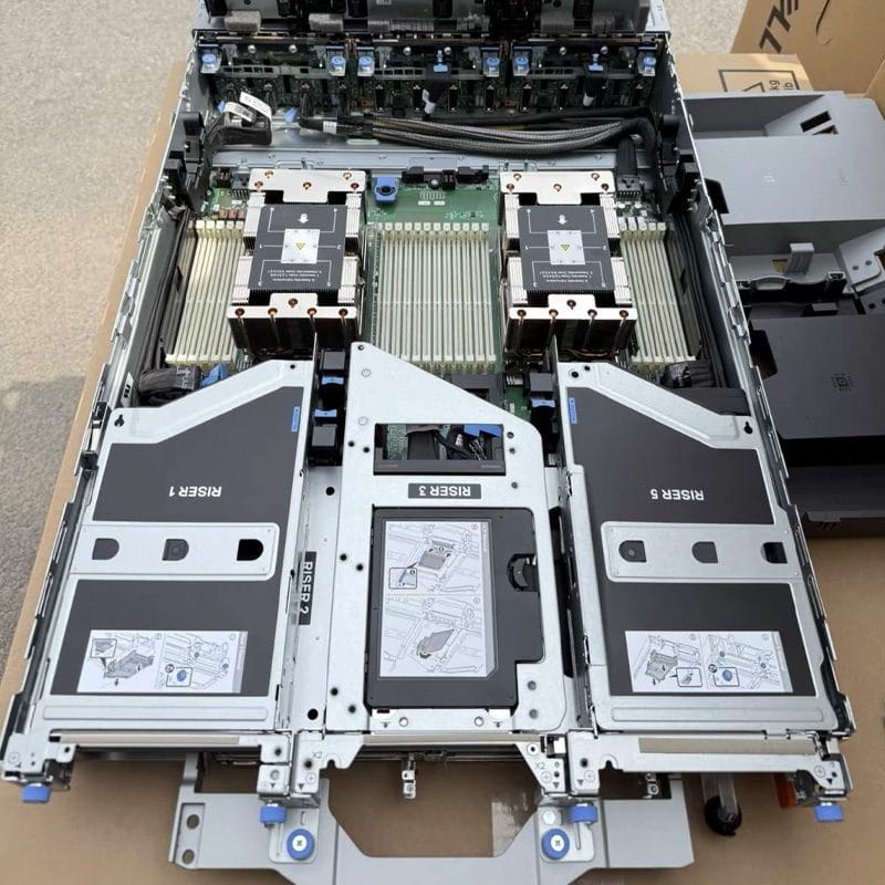 Inside the Dell PowerEdge R7725: two EPYC Turin CPU heatsinks, 24 DDR5 DIMM slots and three Gen5 risers
