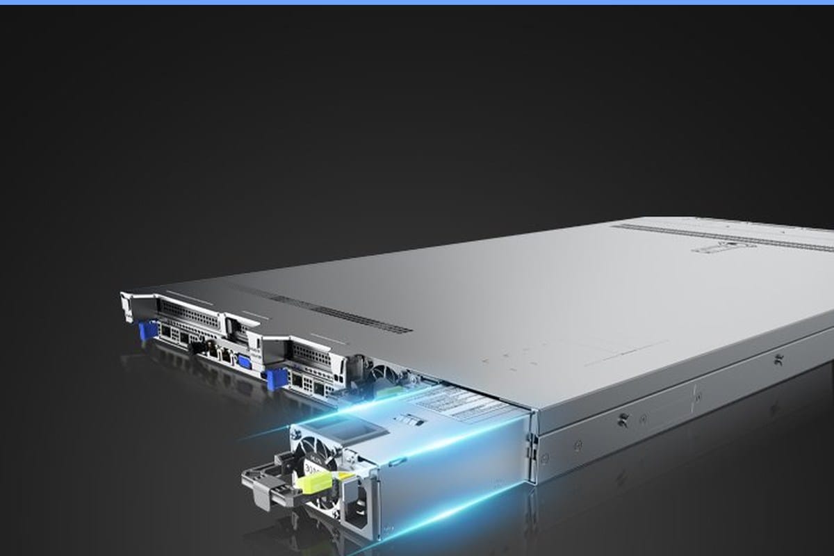 xFusion 1288 V8 rear with hot-swap PSU withdrawn showing OCP NICs and PCIe slots